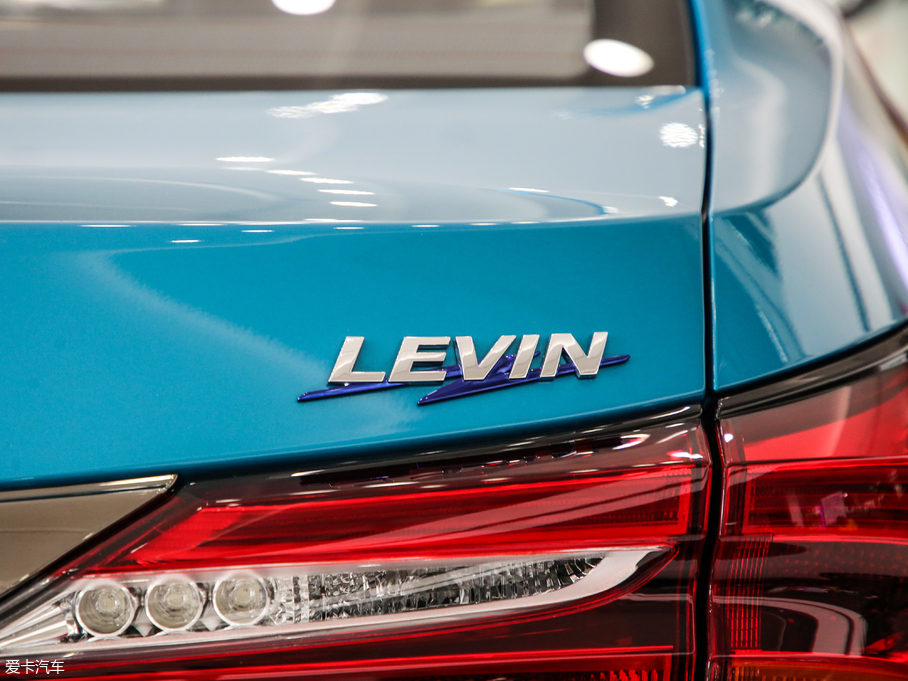 2019pE+ pE+ 1.8PH GS Ӣ촰