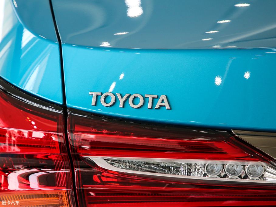 2019pE+ pE+ 1.8PH GS Ӣ촰