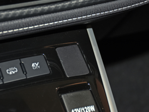 2019pE+ 1.8PH GS Ӣ п؅^(q)