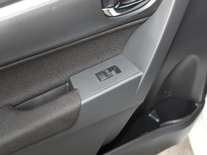 2019pE+ 1.8PH GS Ӣ촰 п؅^