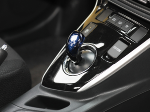 2019pE+ 1.8PH GS Ӣ촰 п؅^