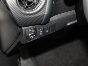 2019pE+ 1.8PH GS Ӣ촰 п؅^(q)