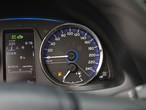 2019pE+ 1.8PH GS Ӣ촰 п؅^(q)