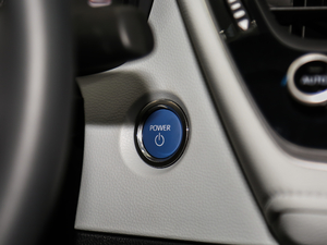 2019p 1.8H  V п؅^(q)