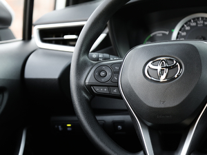 2019p 1.8H \Ӱ VI п؅^