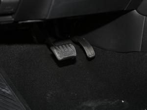 2019p 1.8H \Ӱ V п؅^