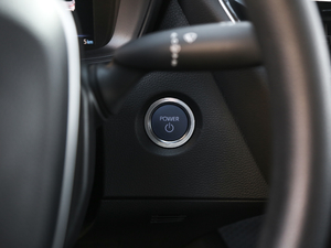 2019p 1.8H \Ӱ V п؅^