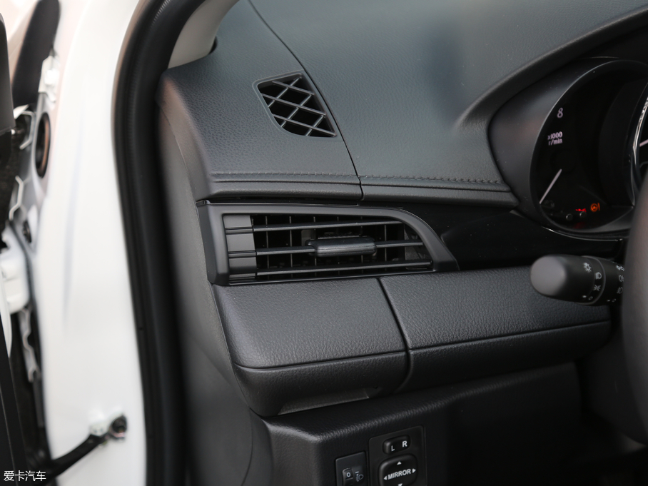 2019YARiS L  1.5E CVTȄӰ VI