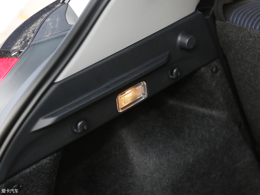 2019YARiS L  1.5G CVTń(dng)촰 VI