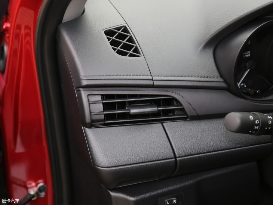 2019YARiS L  1.5E CVTȄӰ VI