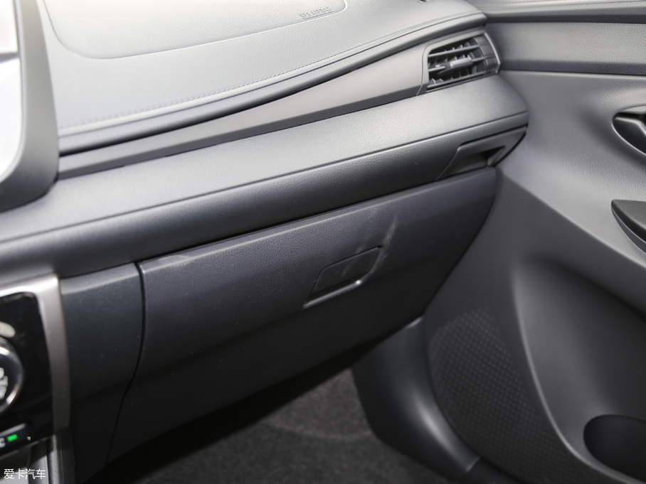 2019YARiS L  1.5E CVTȄӰ VI