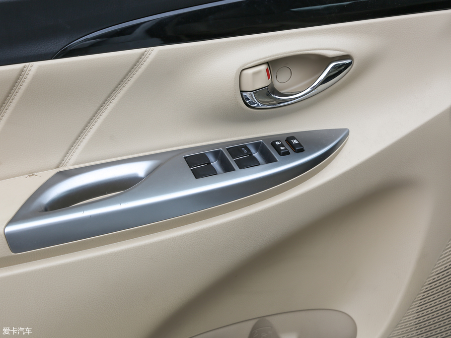 2019YARiS L  1.5GS CVTJӰ VI