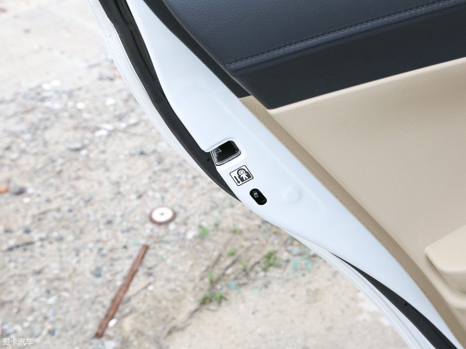 2019YARiS L  1.5GS CVTJӰ VI