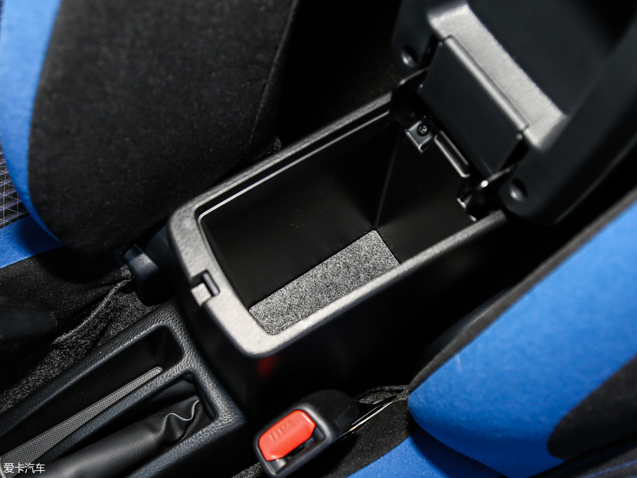 2019YARiS L  1.5G CVTń(dng)촰 VI