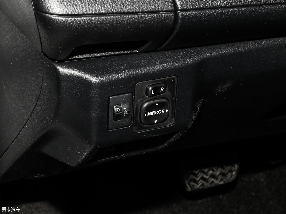 2019YARiS L  1.5G CVTń(dng)촰 (gu)VI