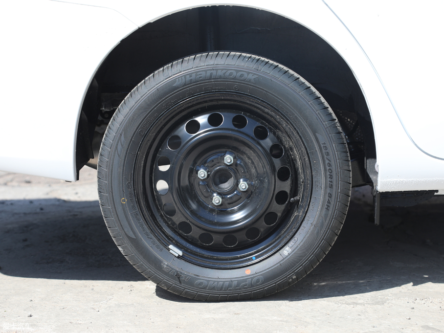 2019��YARiS L ���� 1.5E CVT�ȄӰ� ��VI