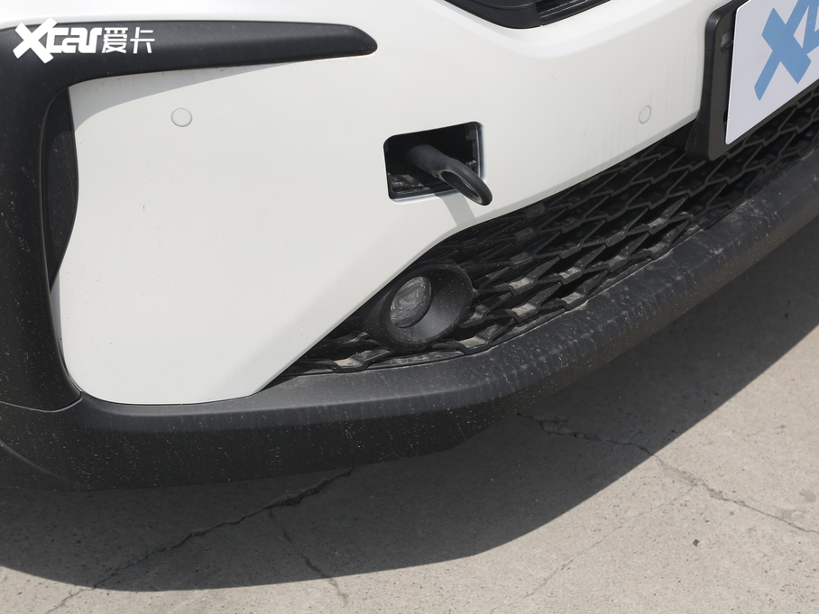 2020���S��C-HR EV ���F�촰��