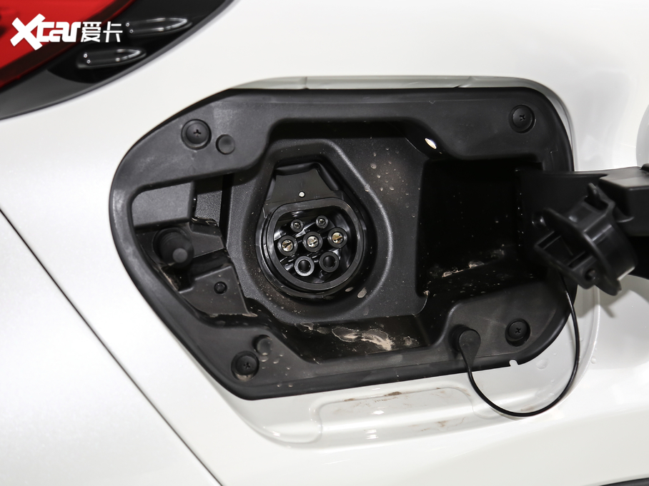 2020���S��C-HR EV �I�Ȱ�