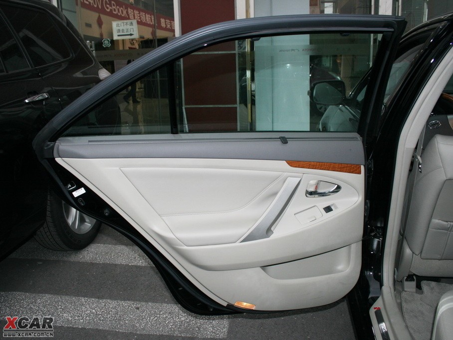 2009P 240V G-BOOK ܌