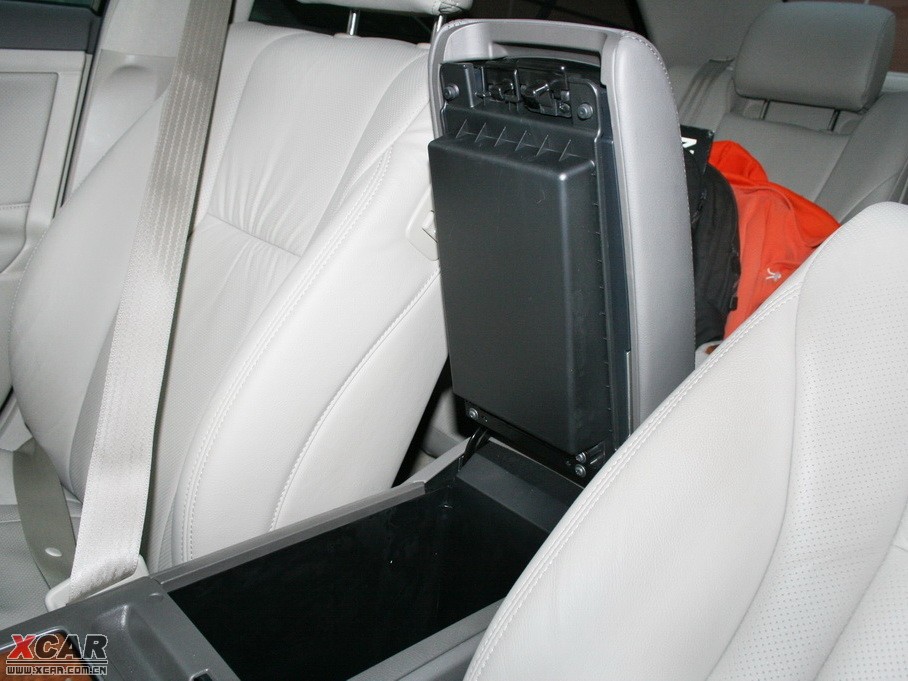 2009P 240V G-BOOK ܌