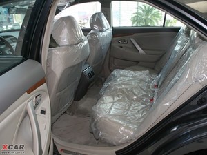 2009款240G 豪华版 后排空间