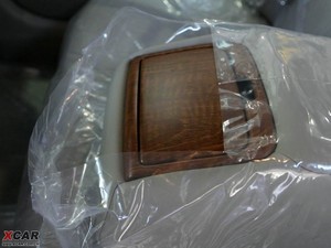 2009款240G 豪华导航版 空间座椅