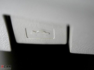 2009款200G 豪华导航版 空间座椅