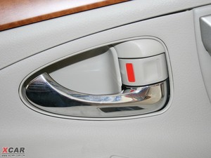 2009款240V 至尊版 空间座椅