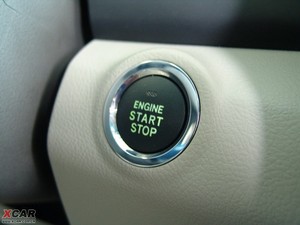 2009款240V 至尊导航版 中控区