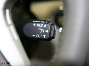2009款240G 豪华导航版 中控区