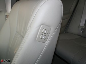2009款240V 至尊版 空间座椅