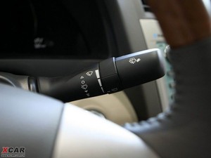 2009款240G 豪华导航版 中控区