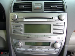 2009款240G 豪华版 中控区