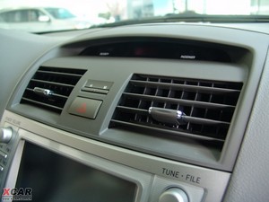 2009款240V 至尊导航版 中控区