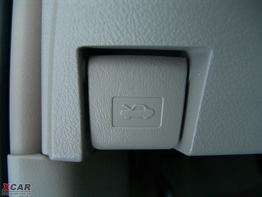 2009��P���� 200E ��Ӣ��