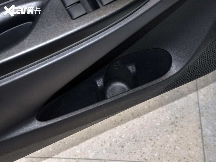 2020YARiS L  1.5L CVTI(lng)Ȱ