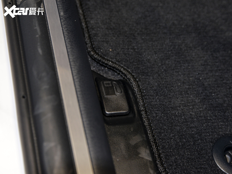 2020YARiS L  1.5L CVTI(lng)Ȱ