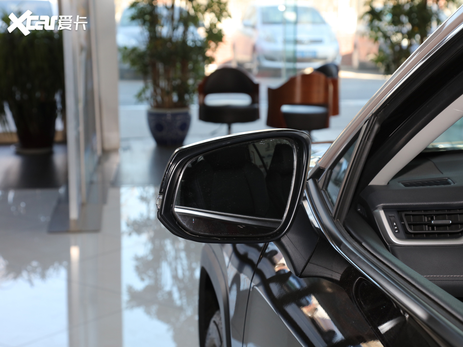 2020m_(d) 2.0L CVT(q)F