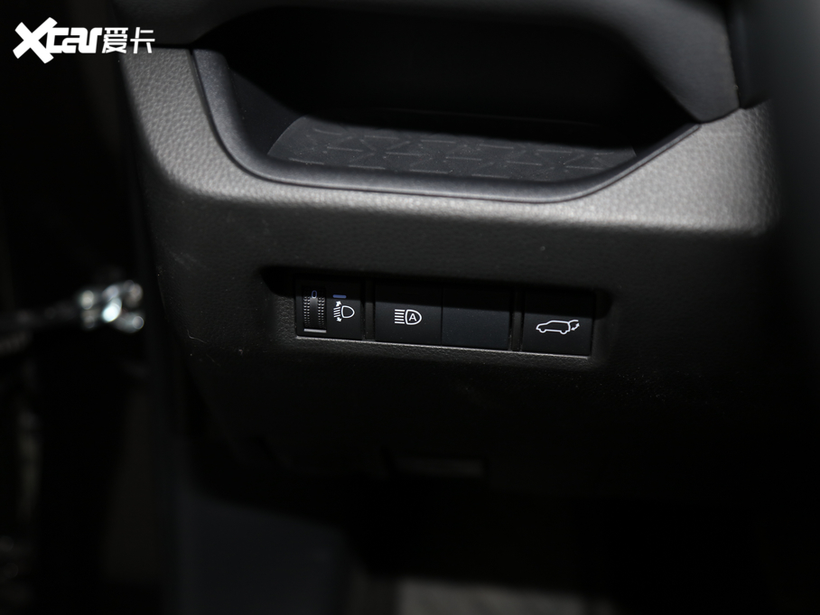 2020m_(d) 2.0L CVT(q)F