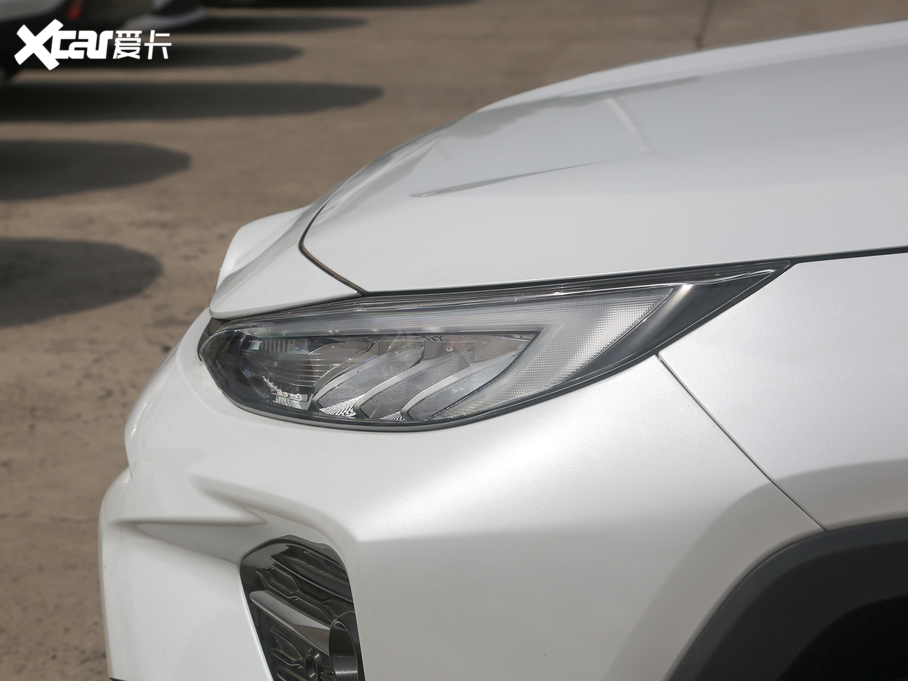 2020m_  2.0L CVT(q)A