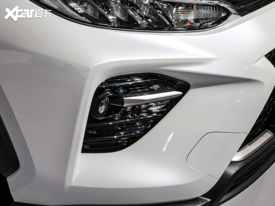 2020�����m�_  2.0L CVT�����A��