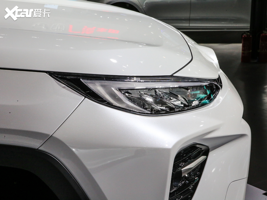 2020m_  2.0L CVT(q)A