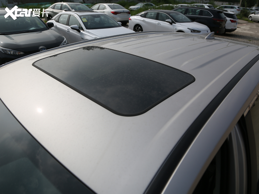 2020�����m�_  2.0L CVT�����A��