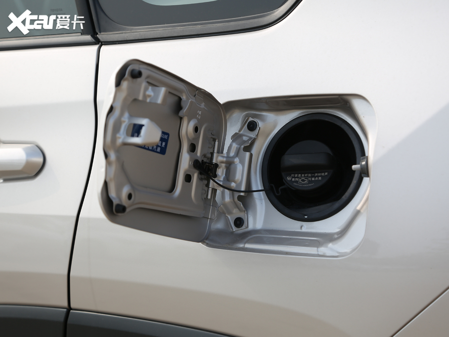 2020�����m�_  2.0L CVT�����A��