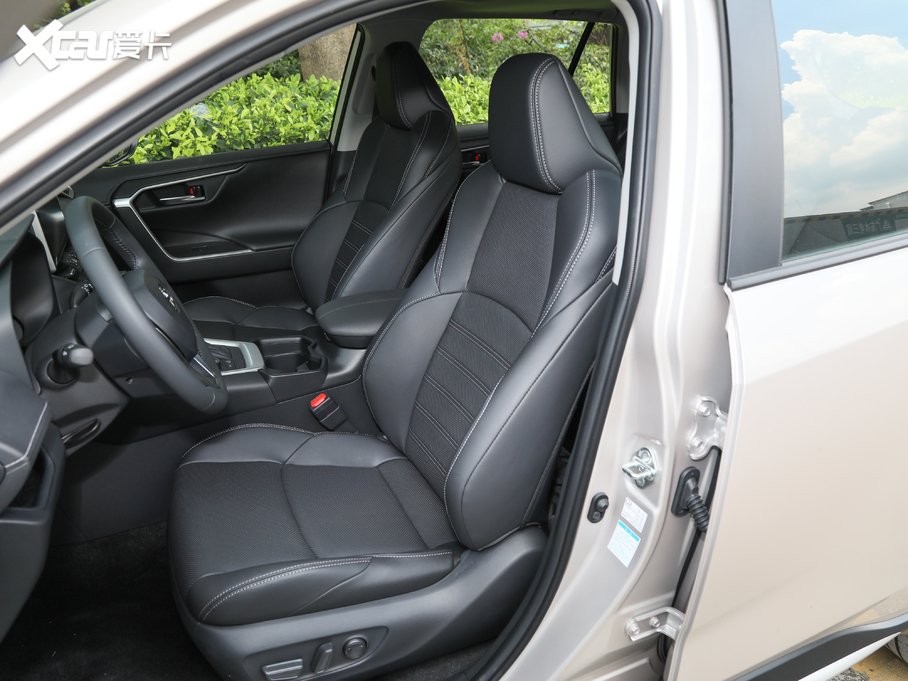 2020�����m�_(d��) 2.0L CVT���(q��)���F��