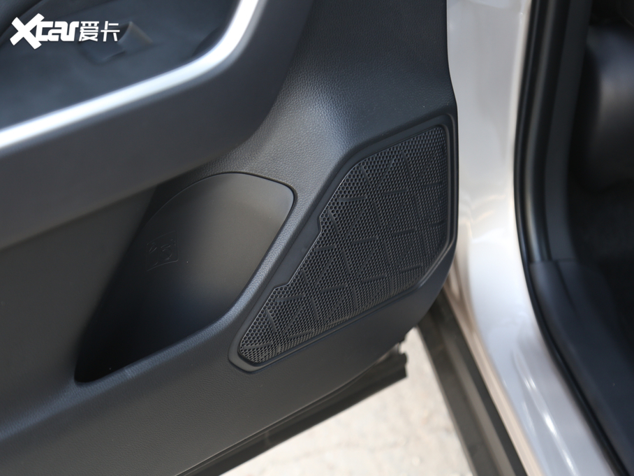 2020m_(d) 2.0L CVT(q)F