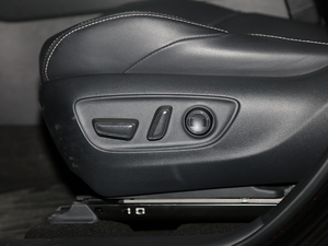 20202.0L CVT(q)F {{(dio)(ji)