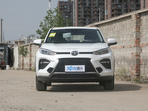 2020款 2.0L CVT两驱豪华版 正前