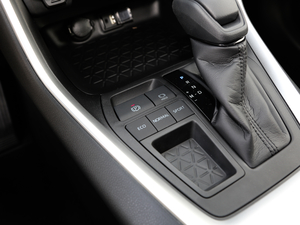 2020 2.0L CVTA п؅^