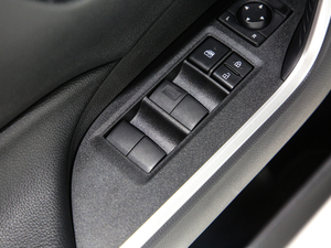 2020 2.0L CVTA п؅^